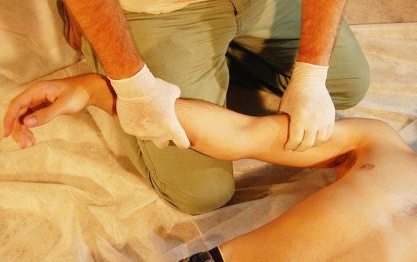 Первая помощь при острой кровопотере и травматическом шоке
Первая помощь при острой кровопотере и травматическом шоке