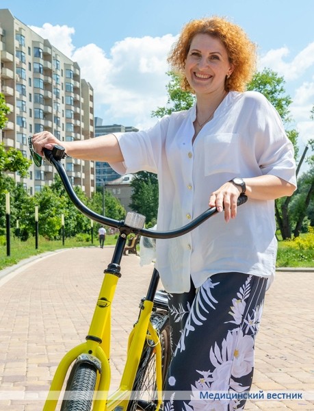 Велосипеды от мотовелозавода вручили 10 медикам столицы
Велосипеды от мотовелозавода вручили 10 медикам столицы