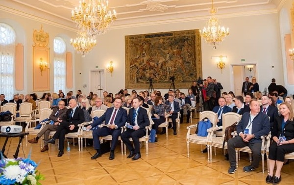 Состоялась научно-практическая конференция по нефрологии
Состоялась научно-практическая конференция по нефрологии