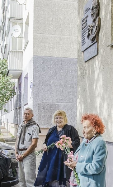 В честь легендарного кардиолога Георгия Сидоренко открыта памятная доска
В честь легендарного кардиолога Георгия Сидоренко открыта памятная доска